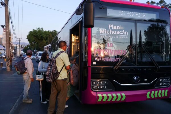 Morebús reducirá 44% emisiones contaminantes en Morelia