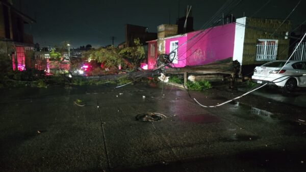Gobierno de Morelia atiende contingencias por lluvia en la capital