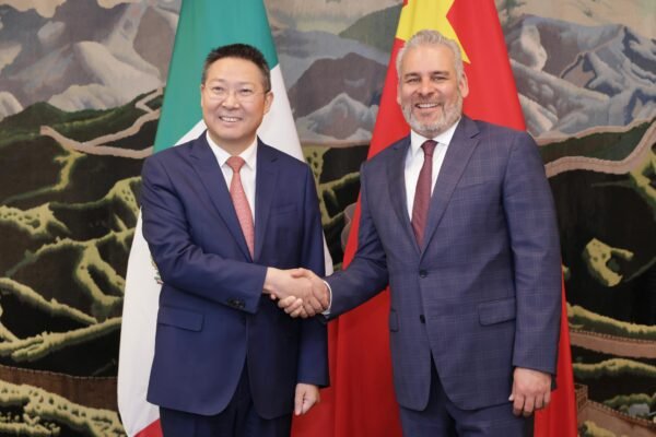 Alfredo Ramírez y embajador de China refuerzan colaboración comercial y cultural