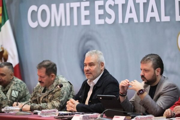 Alfredo Ramírez declara alerta permanente en Michoacán por temporada de lluvias