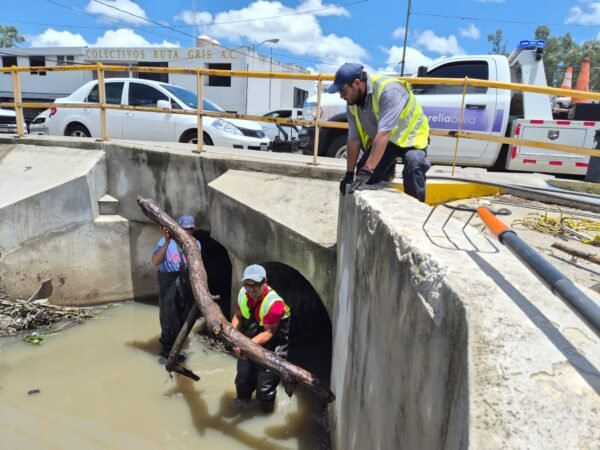 Gobierno de Morelia supervisa drenes Barajas y Arroyo de Tierras por lluvias