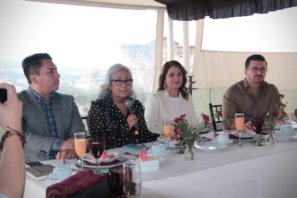 Emma Rivera respalda a Fabiola Alanís y llama a unidad en Morena Michoacán