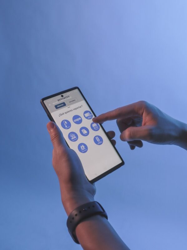 Morelia Gobierno Digital ofrece app gratuita para reportar baches y basura en Morelia