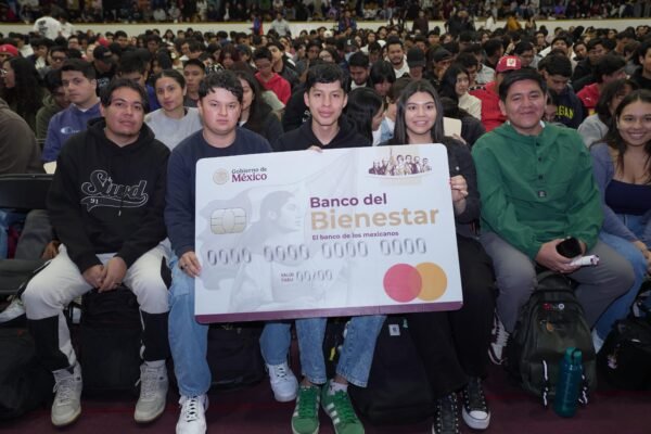Iemsysem informa pago de becas Benito Juárez para 204 mil estudiantes en Michoacán