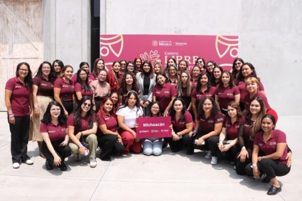 Seimujer participa en encuentro nacional de Centros LIBRE con red de 127 espacios en Michoacán