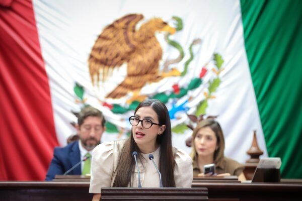 Giulianna Bugarini acusa a MC de apropiarse de candidaturas independientes en Michoacán