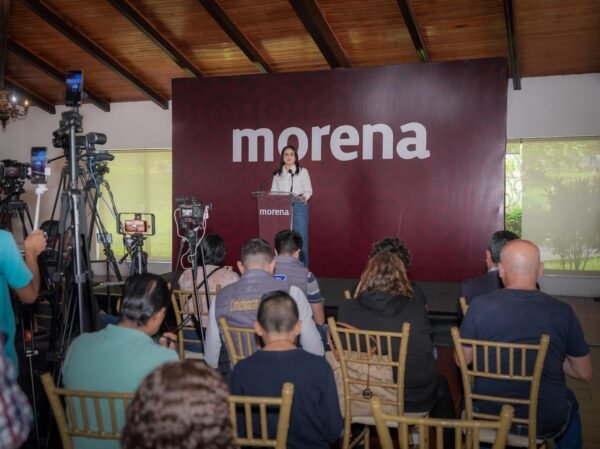 Gladyz Butanda inicia trabajo territorial y convoca a asamblea en Plaza de Toros de Morelia
