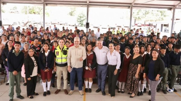 Alfredo Ramírez anuncia inversión de 4 mil mdp en infraestructura educativa en Michoacán
