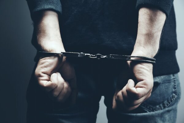 FGE detiene a Rafael N por abuso sexual de una niña de 5 años