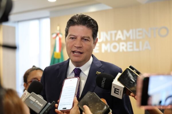 Alfonso Martínez defiende fortalecimiento de policías municipales