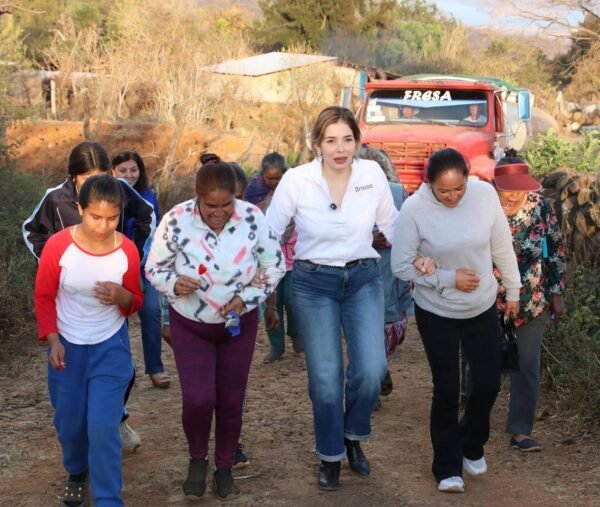 Brissa Arroyo exhorta a garantizar abasto de agua en Morelia