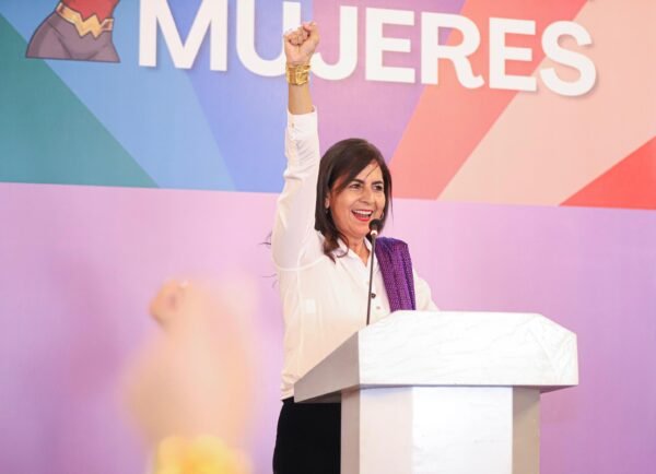 Gaby Molina respalda agenda de Sheinbaum para ampliar derechos de las mujeres
