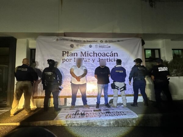 Operativo en Uruapan captura a presunto líder de célula de robo de autos