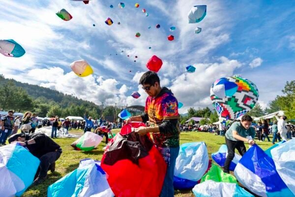 Paracho cierra con éxito edición 2026 del Festival Cantoya