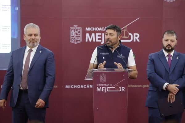 Alfredo Ramírez reporta 63.8% de capacidad en presas de Michoacán