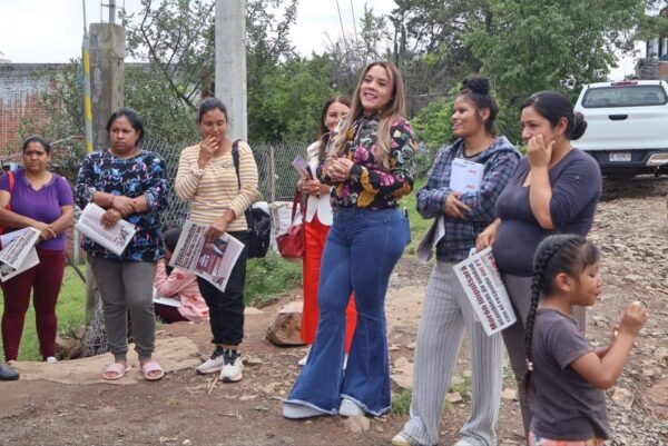 Xóchitl Ruiz fortalece diálogo ciudadano para atender necesidades de familias michoacanas