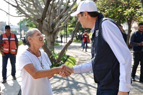 Alfonso Martínez supervisa Parque Lineal de Avenida Quinceo