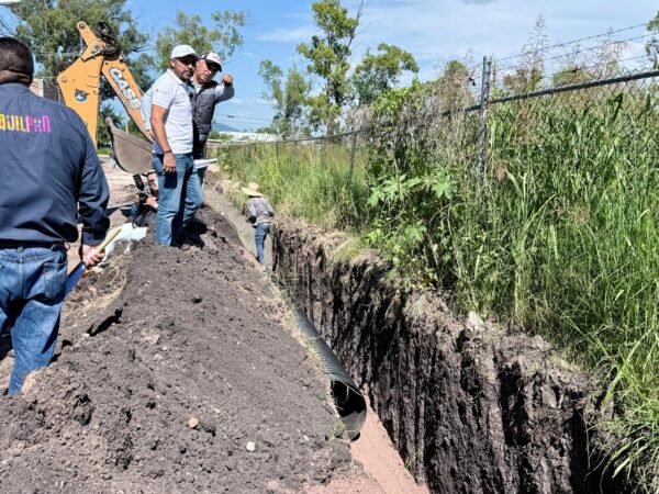 Ceac inicia construcción de colector sanitario en Jiquilpan