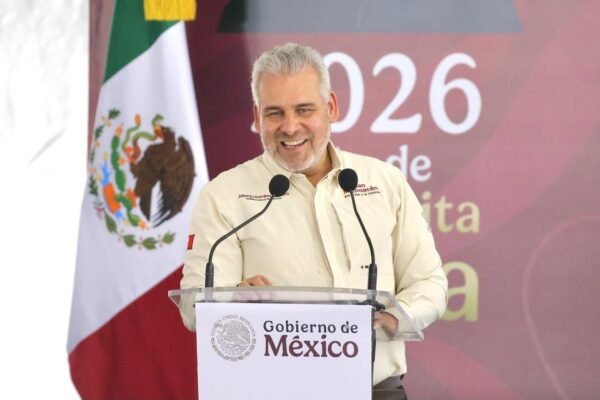 Alfredo Ramírez destaca liderazgo de Michoacán en zarzamora