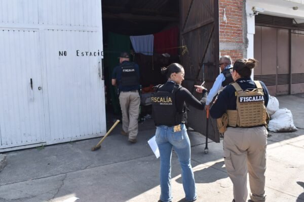 FGE investiga posible maltrato animal tras cateo en Morelia; asegura restos de un ovino
