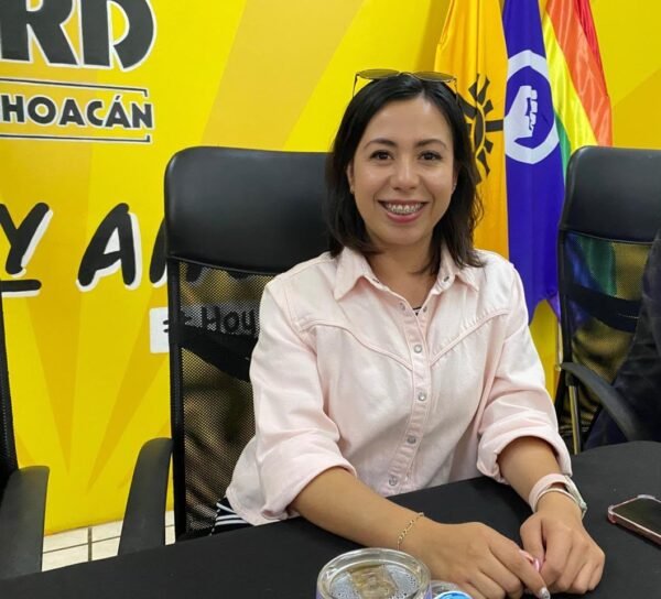 Lupita Flores convoca a foro sobre juventud digital para impulsar oportunidades en Michoacán