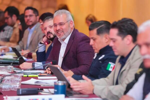 Bedolla acuerda acciones con el Consejo Supremo Indígena de Michoacán para proyectos comunitarios