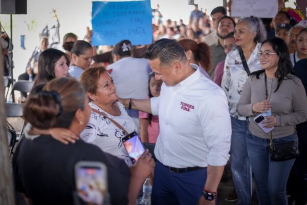 Torres Piña: escuchar antes de hablar, la clave de su carrera política