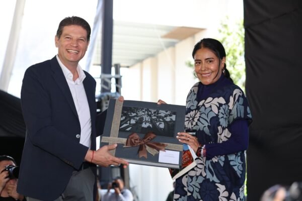 Alfonso Martínez inaugura encuentro “Conecta +” con más de 2 mil jóvenes en Morelia