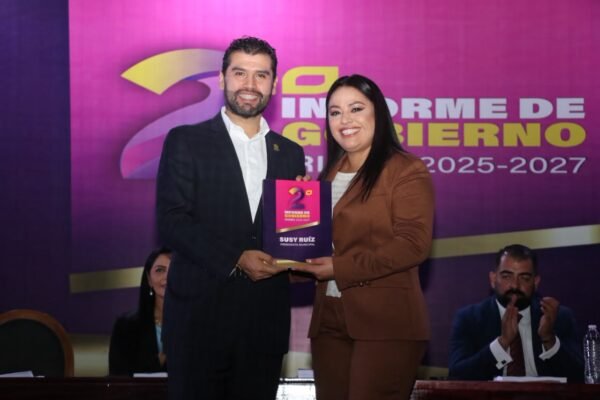 Octavio Ocampo reconoce gestión de Susy Ruíz en Irimbo y refrenda respaldo legislativo