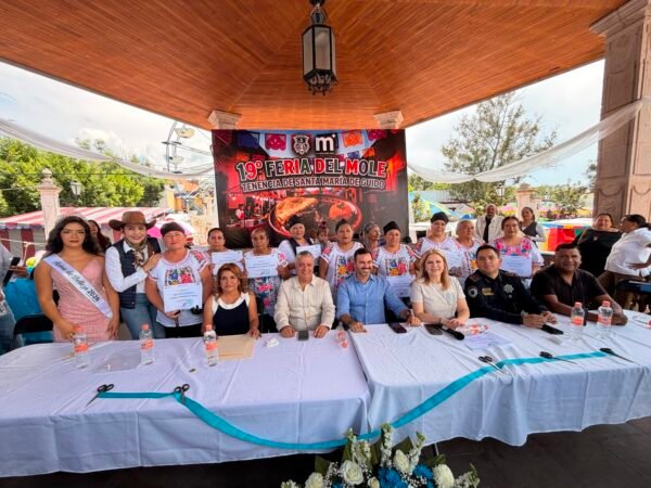 Gobierno de Morelia inaugura la 19ª Feria del Mole en Santa María de Guido