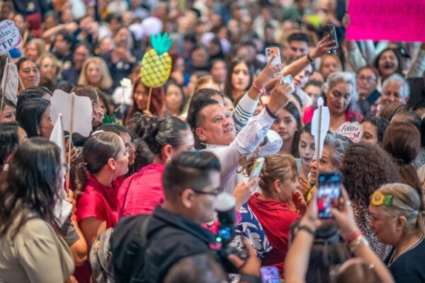 Más de 3 mil mujeres respaldan a Torres Piña; asamblea desafía narrativa de “tiempo de mujeres” como voto automático