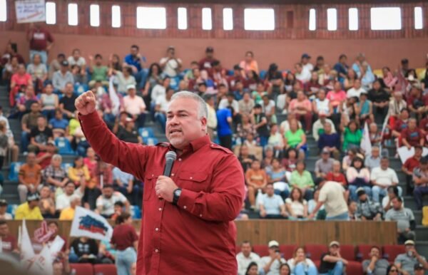 Jesús Mora afirma que México no necesita permiso de Estados Unidos para decidir su futuro