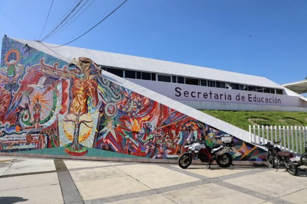 SEE garantiza plantilla docente completa en primaria Benemérito de las Américas en Morelia