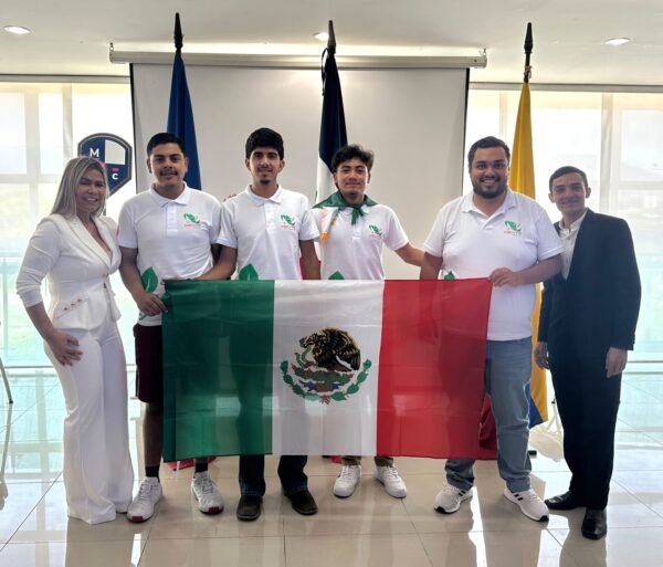 Estudiantes del Cecytem representarán a México en feria de ciencia en Colombia con abono sustentable