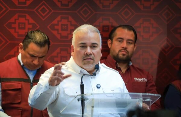 Jesús Mora acusa a Grecia Quiroz de usar conflictos como plataforma electoral