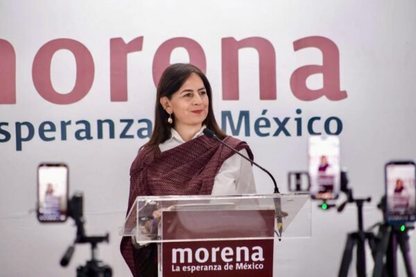 Gaby Molina destaca resultados de la Transformación en Michoacán durante informe de Sheinbaum