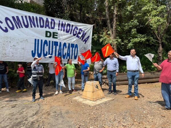 Conagua equipa pozo profundo en Jucutacato para abastecer a 2 mil habitantes