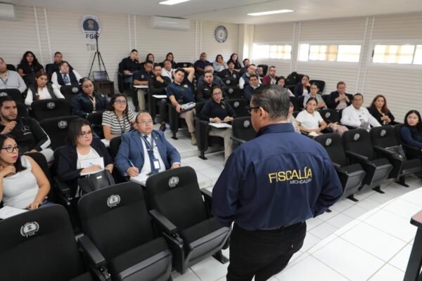 FGE capacita a su personal en Sistema Integral de Justicia Penal para Adolescentes