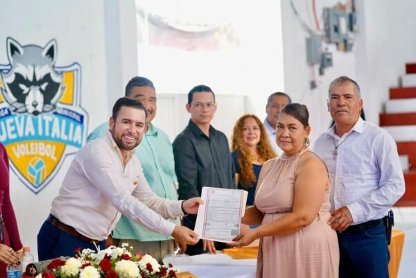 Reyes Galindo encabeza jornada de actos registrales para garantizar derecho a la identidad en Múgica