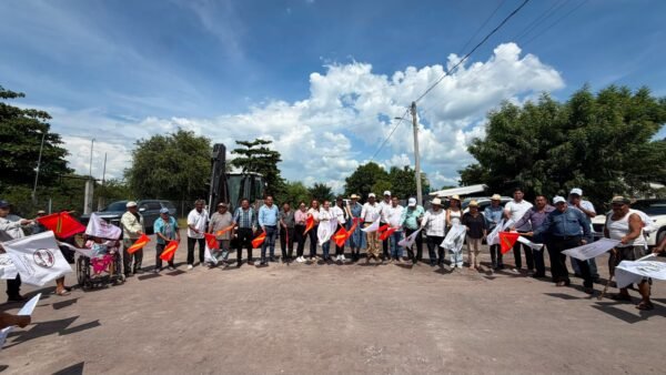 Conagua inicia red de agua potable en Parácuaro para 570 habitantes