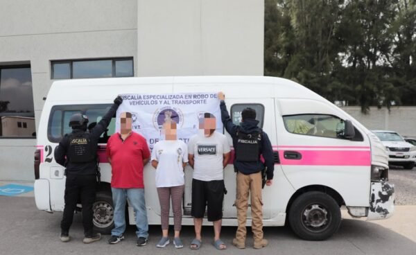 FGE recupera combi robada y detiene a tres personas en cateo en Morelia