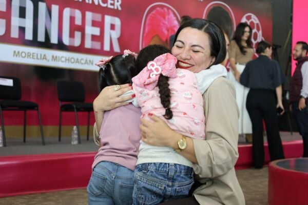 Sedebi respalda a mujeres cuidadoras de infancias con cáncer en Michoacán