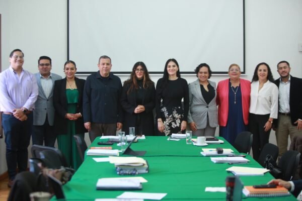Diana Espinoza se reúne con consejeros del IEM y se compromete a atender demanda presupuestal