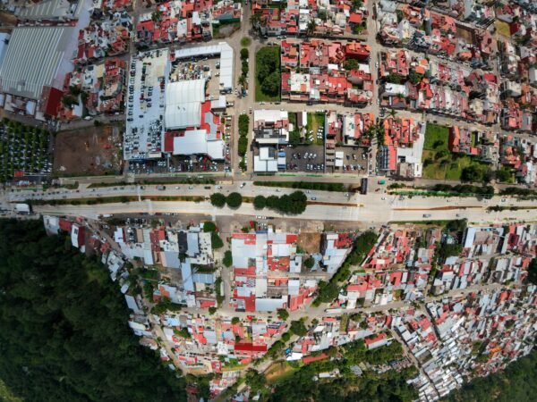 Sedum concluye tercera etapa de Paseo de la Revolución en Uruapan