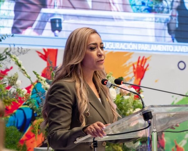 Grecia Aguilar llama a juventudes a alzar la voz en el Parlamento Juvenil Incluyente 2026