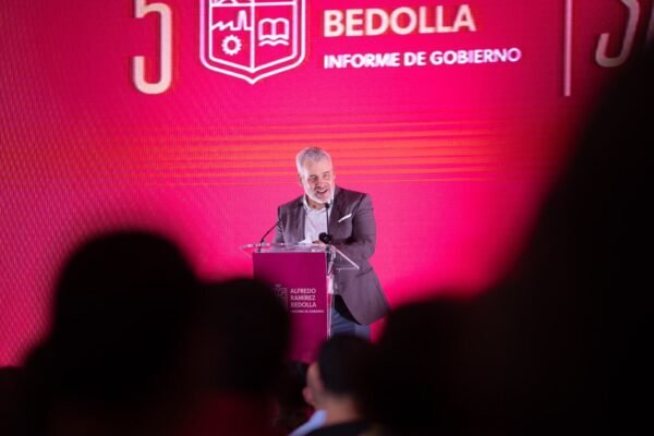 Bedolla presenta balance de obras en Uruapan y anuncia Libramiento Norte
