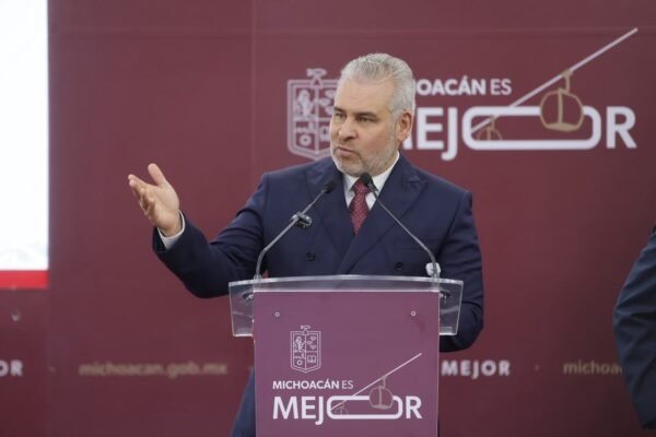 Bedolla anuncia operativo de 4 mil 800 efectivos para Fiestas Patrias en Morelia