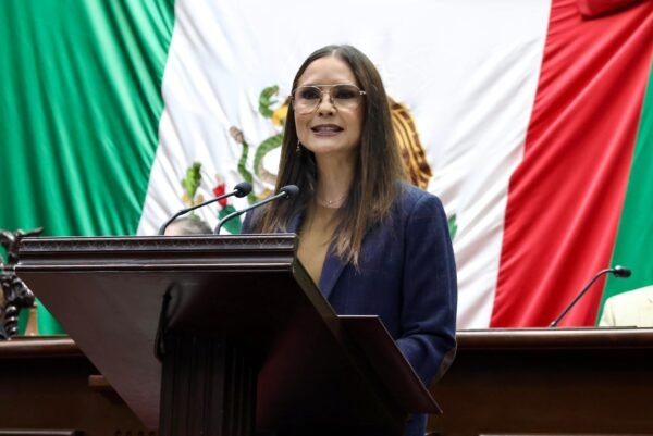Nalleli Pedraza propone ley para proteger identidades culturales de comunidades sordas