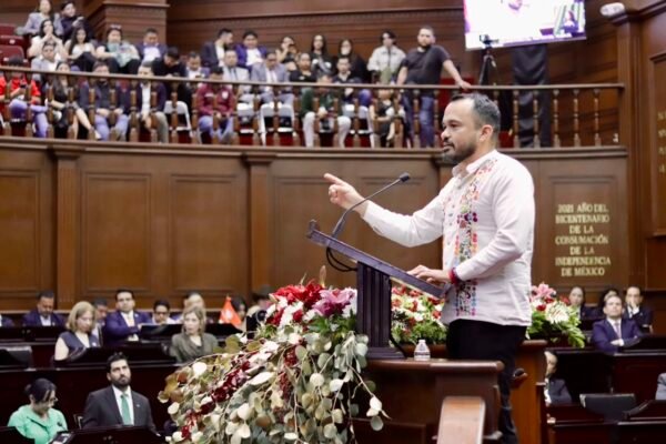 Hugo Rangel afirma que gobernar también es escuchar y rectificar